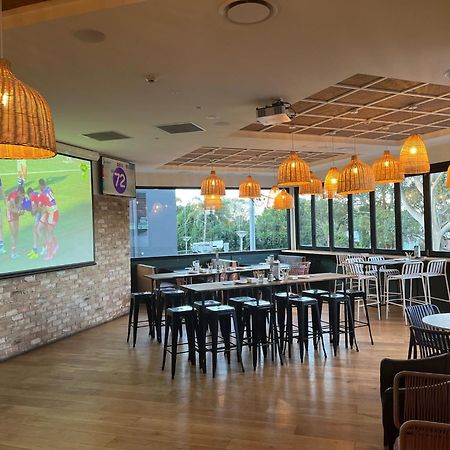 罗伯茨上将酒店 New Lambton 外观 照片